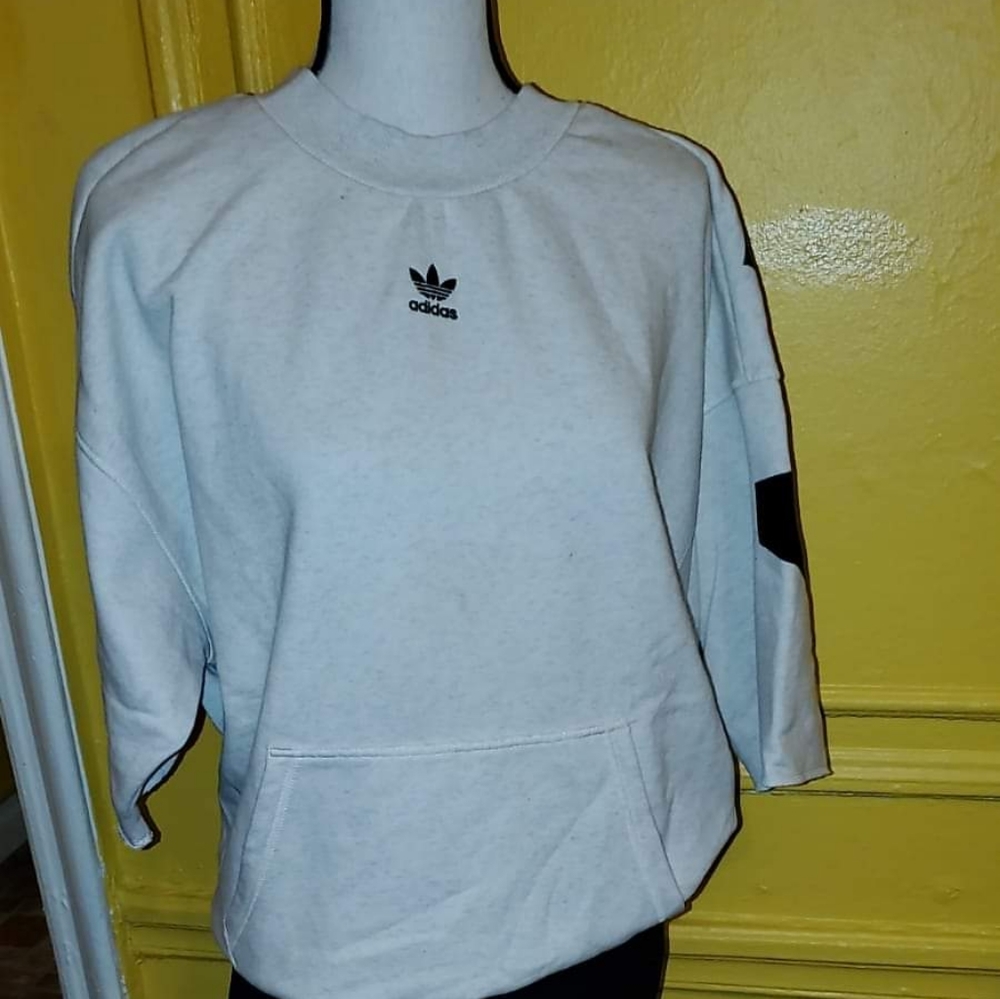 Sweat Shirt